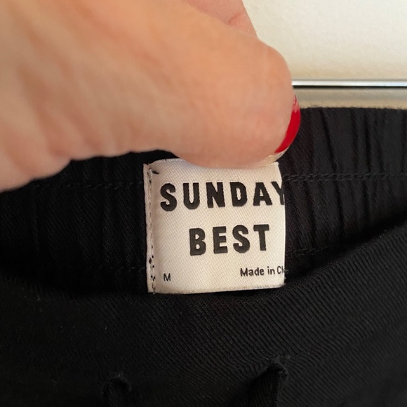 Aritzia Sunday Best Black Pants Joggers - Picture 7 of 9